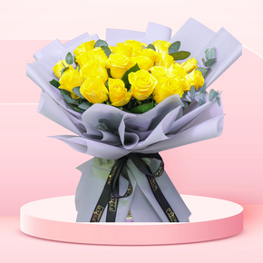 Golden Rose Bouquet